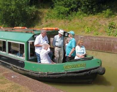 Active Support Group Go Boating
